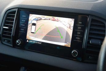 SKODA Karoq 1.5 TSI Sport Line 5dr DSG