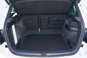 SKODA Karoq 1.5 TSI Sport Line 5dr DSG