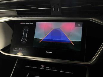 Audi A6 Avant Black Edition 45 TFSI quattro 265 PS S tronic