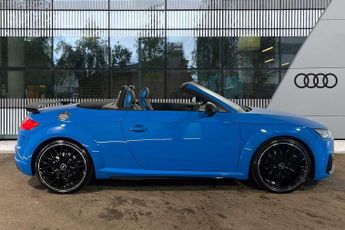 Audi TTS Roadster Black Edition TFSI  306 PS S tronic