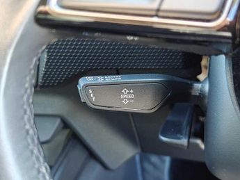 Audi A1 Sportback Technik 30 TFSI  110 PS S tronic