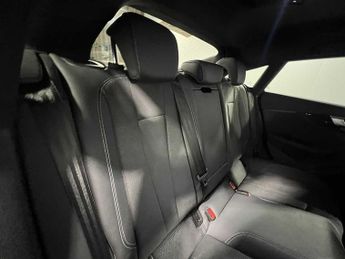 Audi A5 Sportback Black Edition 35 TFSI  150 PS S tronic