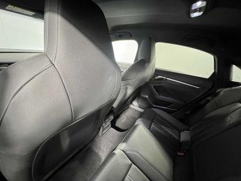 Audi A3 Saloon S line 35 TFSI  150 PS S tronic