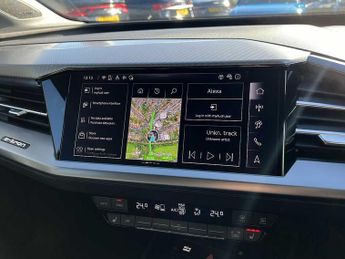Audi Q4 E-tron Q4  Sport 45 e-tron  210,00 kW