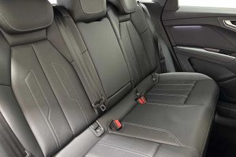 Audi Q4 E-tron Q4  Sport 45 e-tron  210,00 kW