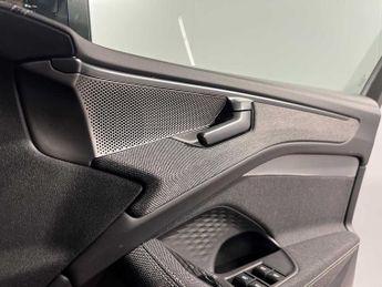 Audi A6 Saloon Launch Edition Plus TDI quattro 204 PS S tronic