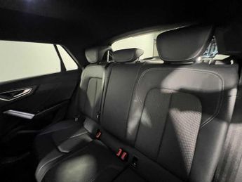 Audi Q2 S line 1.4 TFSI cylinder on demand  150 PS S tronic