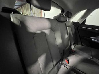 Audi Q3 Sport 40 TFSI quattro 190 PS S tronic
