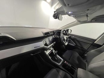 Audi Q3 Sport 40 TFSI quattro 190 PS S tronic