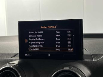 Audi Q2 Black Edition 35 TFSI  150 PS S tronic