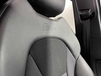 Audi A1 Sportback S line 1.4 TFSI  150 PS S tronic