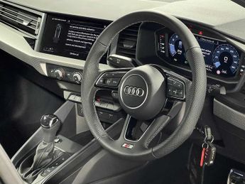 Audi A1 Sportback S line 30 TFSI  116 PS S tronic