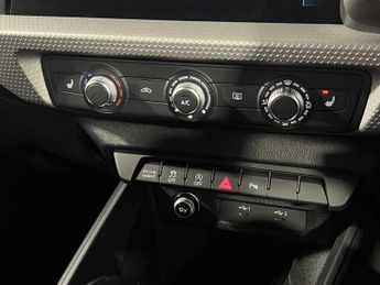 Audi A1 Sportback S line 30 TFSI  116 PS S tronic