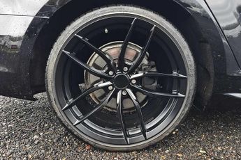 Audi A4 Avant S line 2.0 TDI quattro 190 PS S tronic