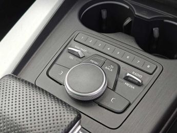 Audi A4 Avant S line 2.0 TFSI  190 PS S tronic