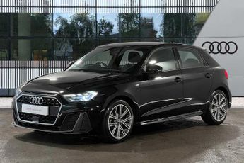 Audi A1 Sportback S line 30 TFSI 110 PS S tronic