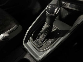 Audi A1 Sportback S line 30 TFSI 110 PS S tronic