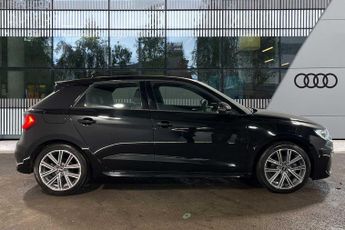 Audi A1 Sportback S line 30 TFSI 110 PS S tronic