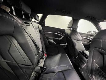 Audi e-tron S line 50 quattro 230,00 kW