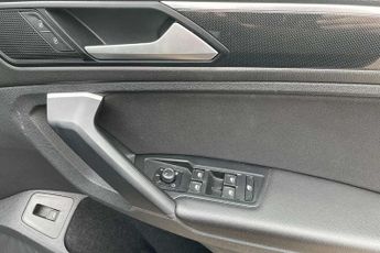 Volkswagen Tiguan 1.5 TSI 150 Elegance 5dr DSG