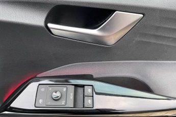 Volkswagen ID.3 150kW Life Pro Performance 58kWh 5dr Auto