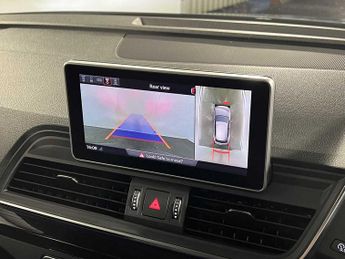 Audi Q5 Vorsprung Competition 55 TFSI e quattro 367 PS S tronic