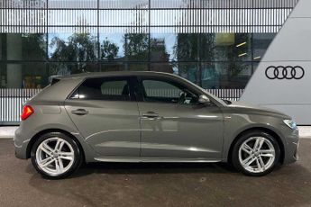Audi A1 Sportback S line 35 TFSI  150 PS S tronic