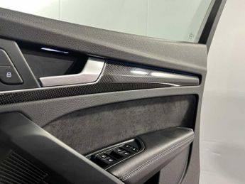 Audi SQ5 3.0 TFSI quattro 354 PS tiptronic