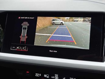 Audi Q4 E-tron Q4  Sport 35 e-tron  125,00 kW