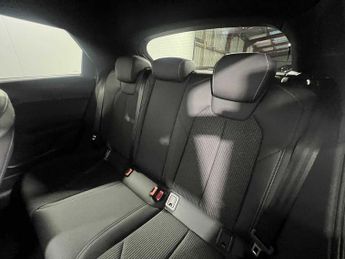 Audi A1 Sportback Black Edition 30 TFSI  116 PS S tronic