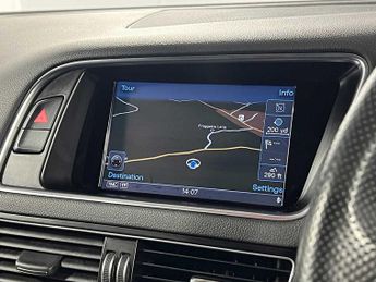 Audi Q5 S line Plus Special Edition 2.0 TDI quattro 190 PS S tronic