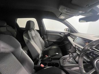 Audi A1 Sportback S line 35 TFSI 150 PS S tronic