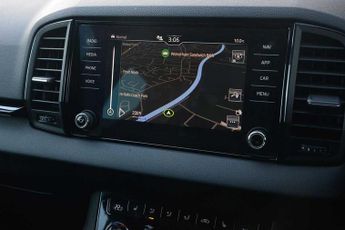SKODA Karoq 1.5 TSI Sport Line 5dr DSG