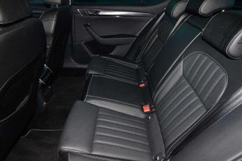 SKODA Superb 2.0 TSI (190ps) SE L DSG Hatch