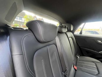 Audi Q2 S line 35 TFSI  150 PS S tronic