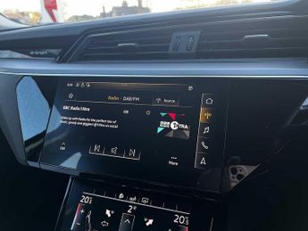 Audi e-tron 55 quattro 300,00 kW