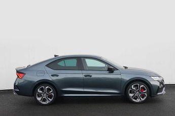SKODA Octavia 1.4 TSI iV vRS 5dr DSG