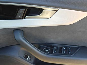 Audi A4 S line 40 TFSI  204 PS S tronic