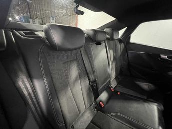 Audi A4 Black Edition 40 TDI quattro 190 PS S tronic