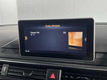 Audi A4 Black Edition 40 TDI quattro 190 PS S tronic