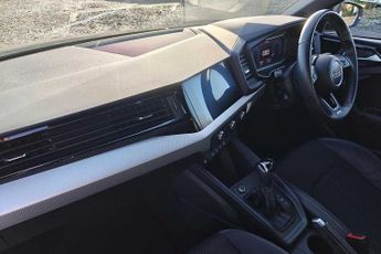 Audi A1 Sportback S line 35 TFSI  150 PS S tronic