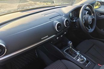 Audi A3 Saloon Sport 1.5 TFSI  150 PS S tronic