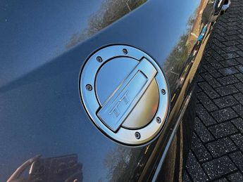 Audi TT Coup- S line 40 TFSI  197 PS S tronic