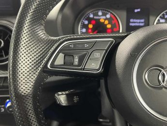 Audi Q2 S line 1.4 TFSI cylinder on demand  150 PS S tronic