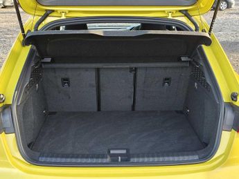 Audi A3 Sportback Black Edition 35 TFSI  150 PS S tronic