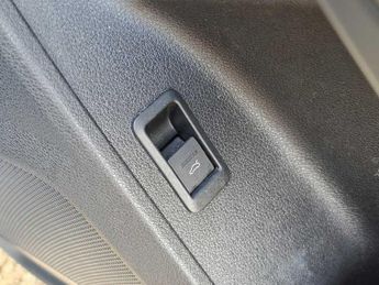 Audi Q3 S line 35 TFSI  150 PS S tronic