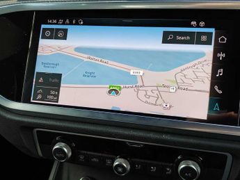 Audi Q3 S line 35 TFSI  150 PS S tronic