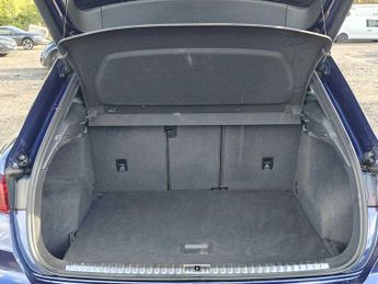 Audi Q3 S line 35 TFSI  150 PS S tronic