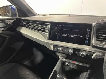 Audi A1 Sportback S line 30 TFSI  116 PS S tronic