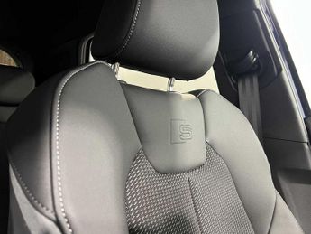 Audi A1 Sportback S line 30 TFSI  116 PS S tronic